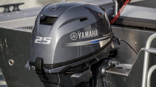 Yamaha F25GETL Outboard Engine w/Rigging Kit A